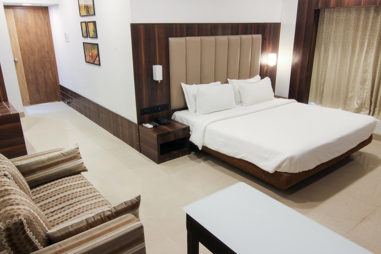 Golden Chariot The Boutique Hotel Bombay Esterno foto