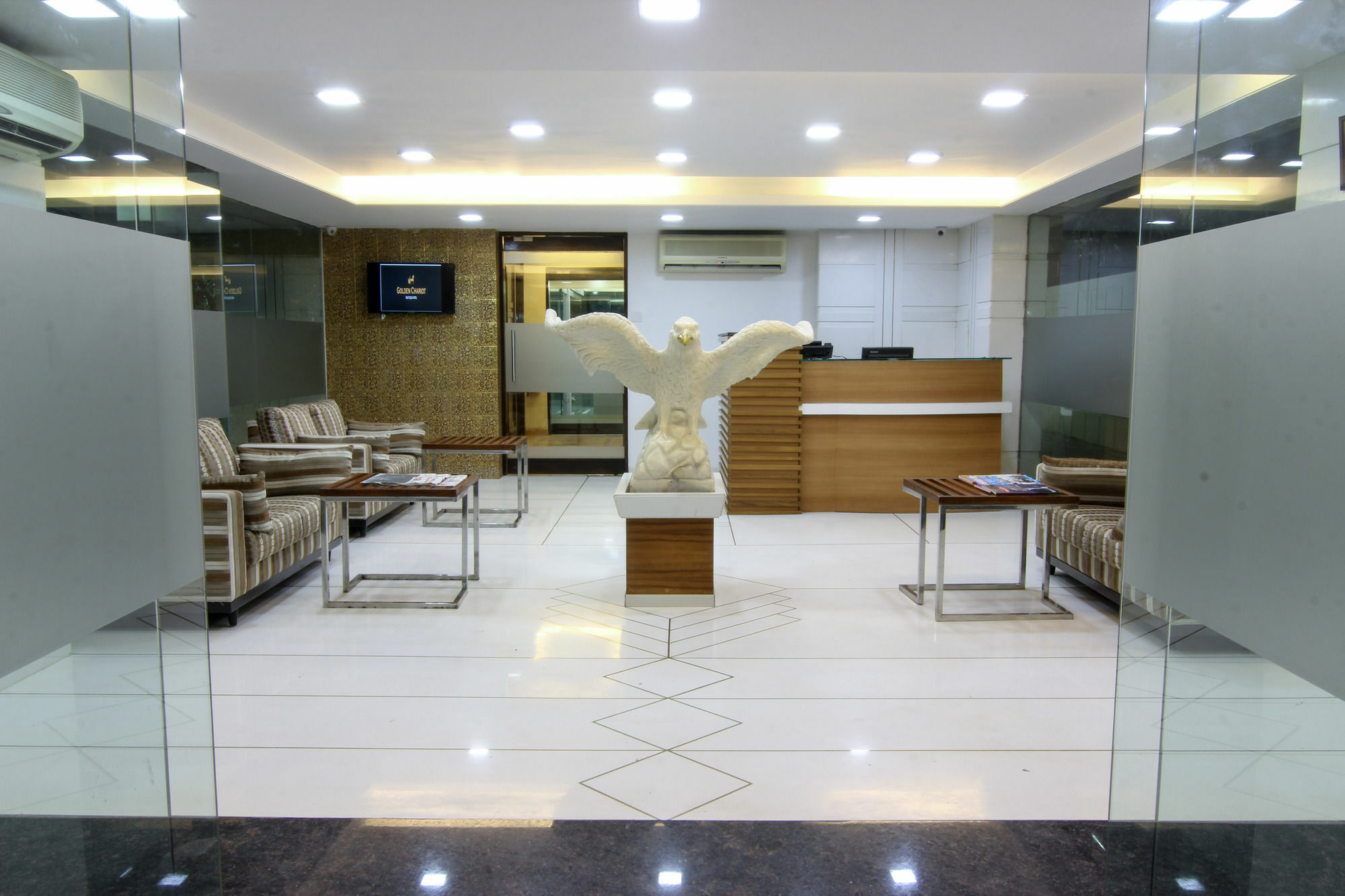 Golden Chariot The Boutique Hotel Bombay Esterno foto